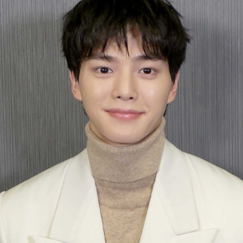 【Kstyle14周年】ソン・ガンさんからお祝いメッセージをいただきました!