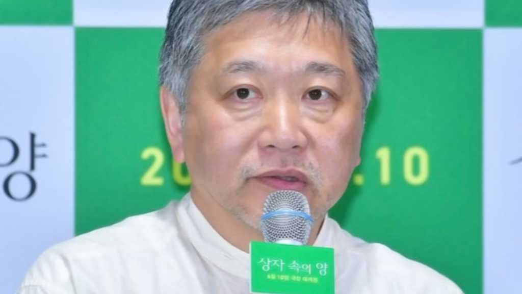 是枝裕和監督、約1年ぶりのソウル訪問「韓国に特別な愛情を持っている」