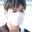 【PHOTO】イ・ミンホ、海外スケジュールのためマレーシアへ出国…目元だけでもわかる抜群のビジュアル（動画あり）