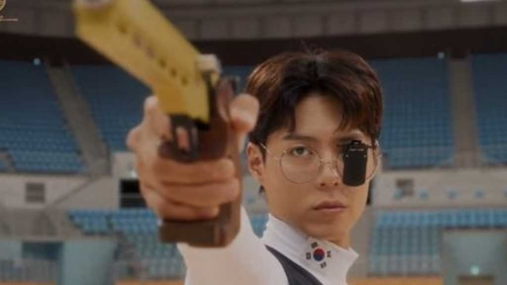 パク・ボゴム、射撃からテコンドーまで披露…2025年シーズン