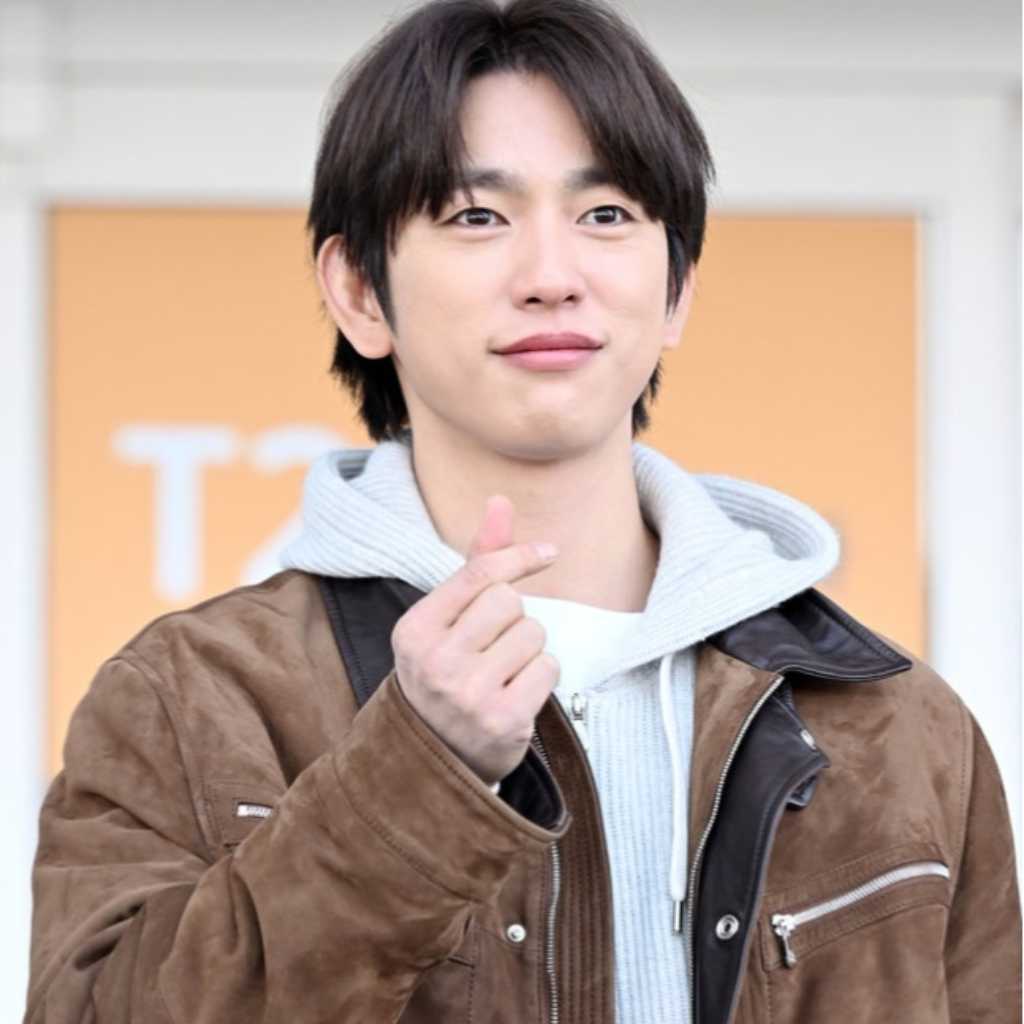 【PHOTO】GOT7 ジニョン、海外スケジュールのため出国…爽やかに挨拶