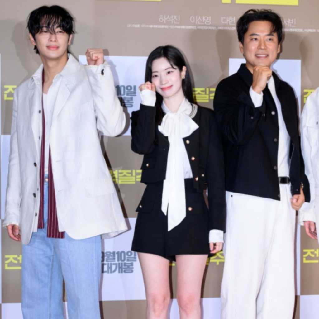 【PHOTO】ハ・ソクジン＆TWICE ダヒョン＆イ・シニョンら、映画「全力疾走」VIP試写会に出席
