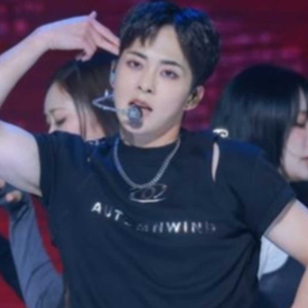 EXO シウミン、来月リリースの新曲を初披露！ファンコンサートのアンコール公演が成功裏に終了