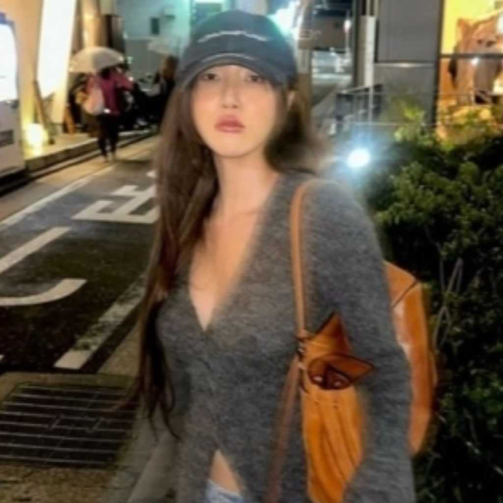 MAMAMOO ファサ、日本で休暇を満喫！自然に囲まれた邸宅で読書をする姿も