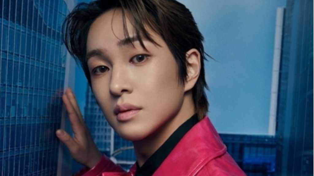 smtown 公式写真 SHINee オニュ オンユ レア 販売終了 - メルカリ