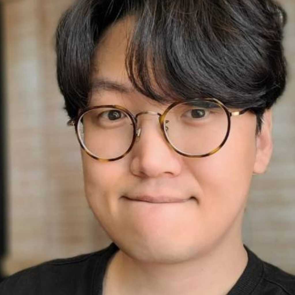 多数の韓国バラエティに出演…翻訳家ファン・ソクヒ、過去に性犯罪？Dispatchの報道にコメント