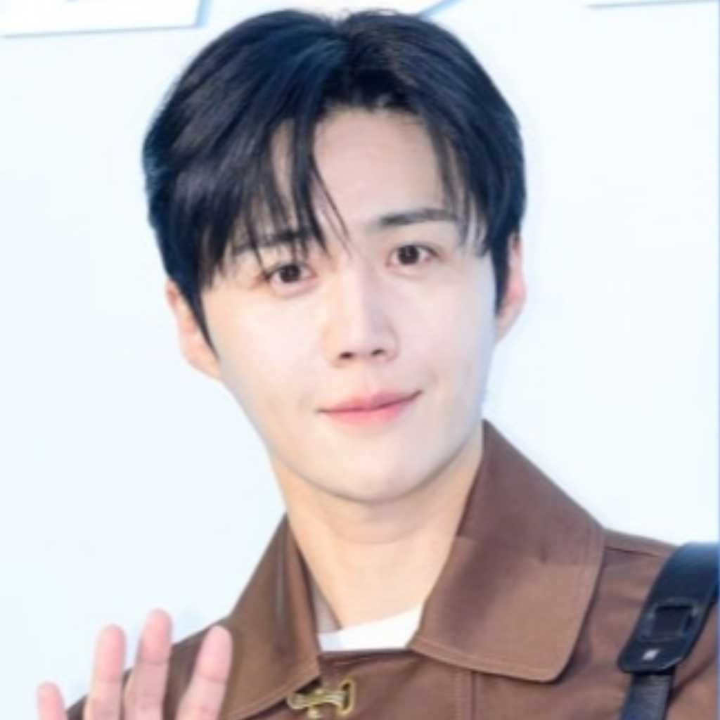 撮影現場にファンの贈り物やゴミを放置?キム・ソンホ&ペ・スジ出演のDisney+「幻惑の恋」制作陣が謝罪