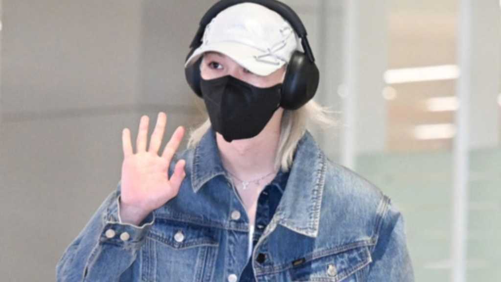 【PHOTO】Stray Kids フィリックス、海外スケジュールを終えて帰国（動画あり）