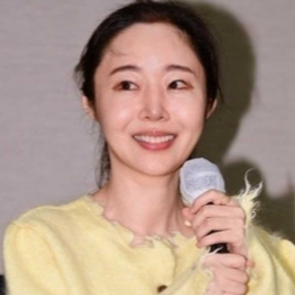 ミン・ヒジン、ADORとの専属解約の解除を宣言したNewJeansを間接的に応援「鳥のように自由に」