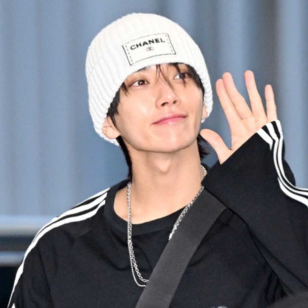 【PHOTO】SEVENTEEN、アジアツアーの香港公演のため出国（動画あり）