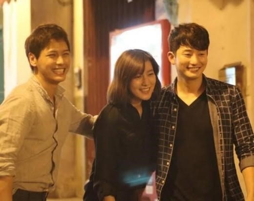 チ イルジュ ドラマ 名もなき英雄 撮影現場でパク シフ チェ ユンソと撮った写真を公開 笑顔溢れる３人 Kstyle