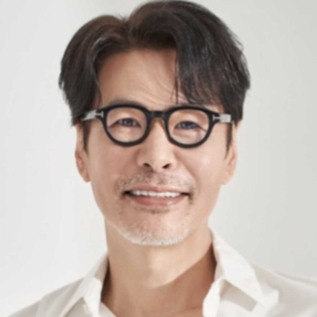 ユン・サン、22年ぶりにMBCラジオのパーソナリティに復帰！「わくわくする挑戦」