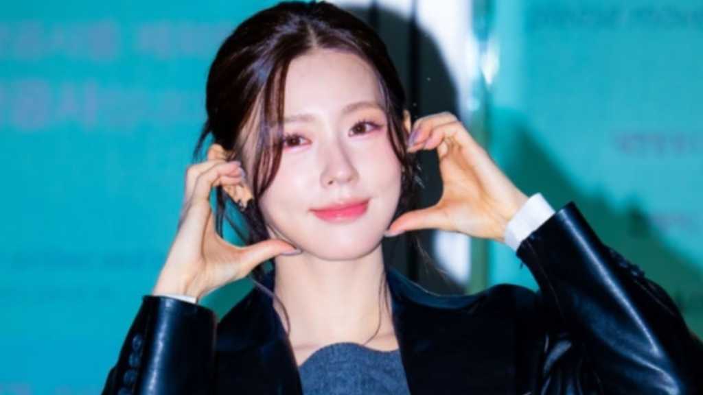 【PHOTO】i-dle ミヨン、海外スケジュールのため出国…美しいオーラ