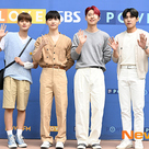 【PHOTO】AB6IX＆チョン・セウンら「2時脱出Cultwo Show」出演のため放送局へ…キュートなハートポーズ