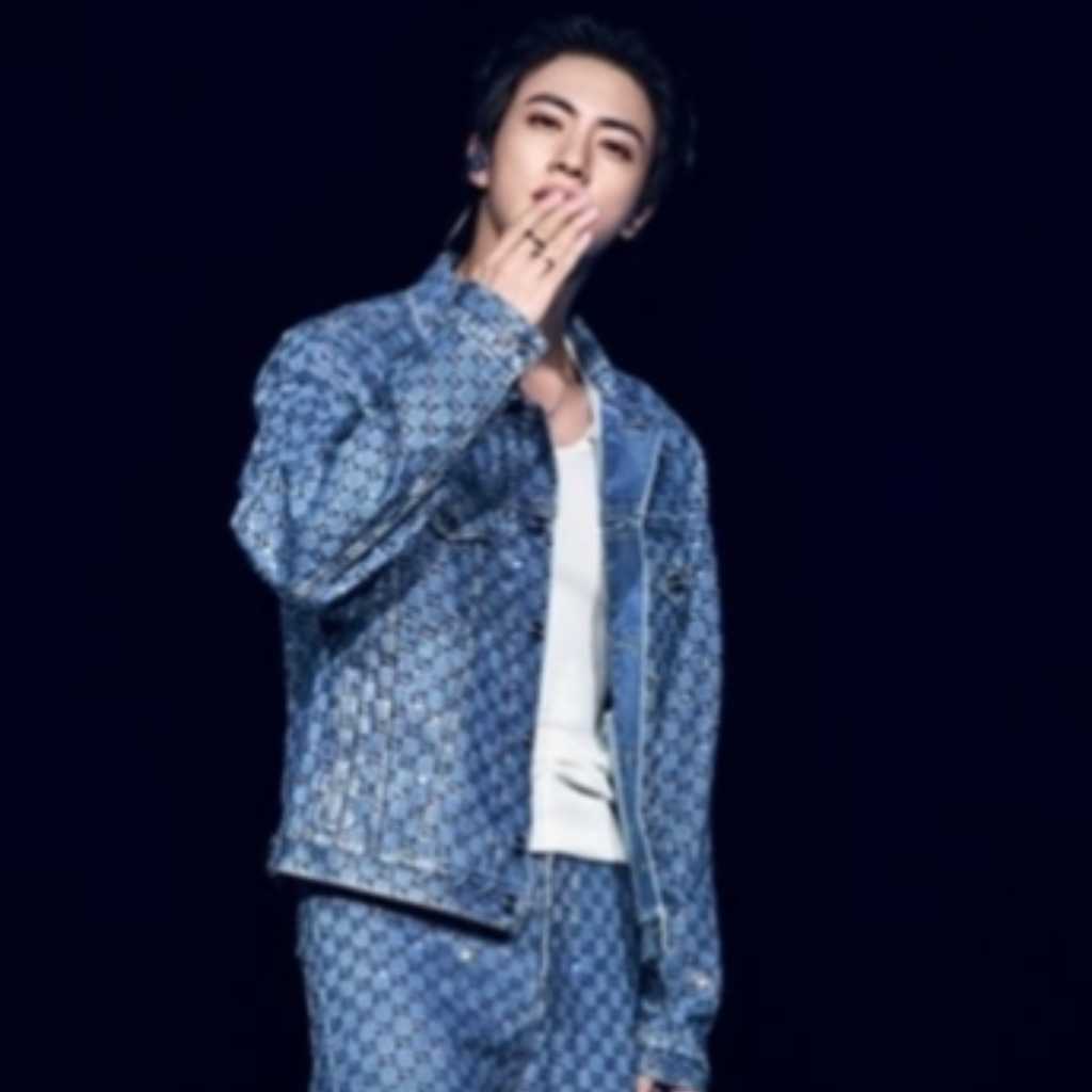 BTS ジン、ファンコンツアーのアメリカ公演を成功裏に終了…計9万人が熱狂＆現地メディア絶賛も