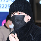 【PHOTO】VIXX ヒョギ、ファンコンサートを終えて日本から帰国…ブラックコーデで登場