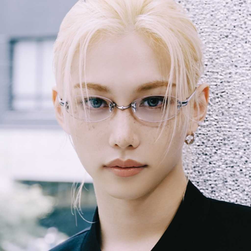 Stray Kids フィリックスが銀座に!「GENTLE MONSTER」フラッグシップストアに降臨…魅力的なメガネ姿