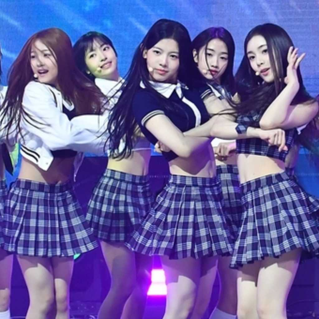 【PHOTO】“イ・スマンがプロデュース”A2O LITE、10/21放送の「SHOW CHAMPION」で1位を獲得