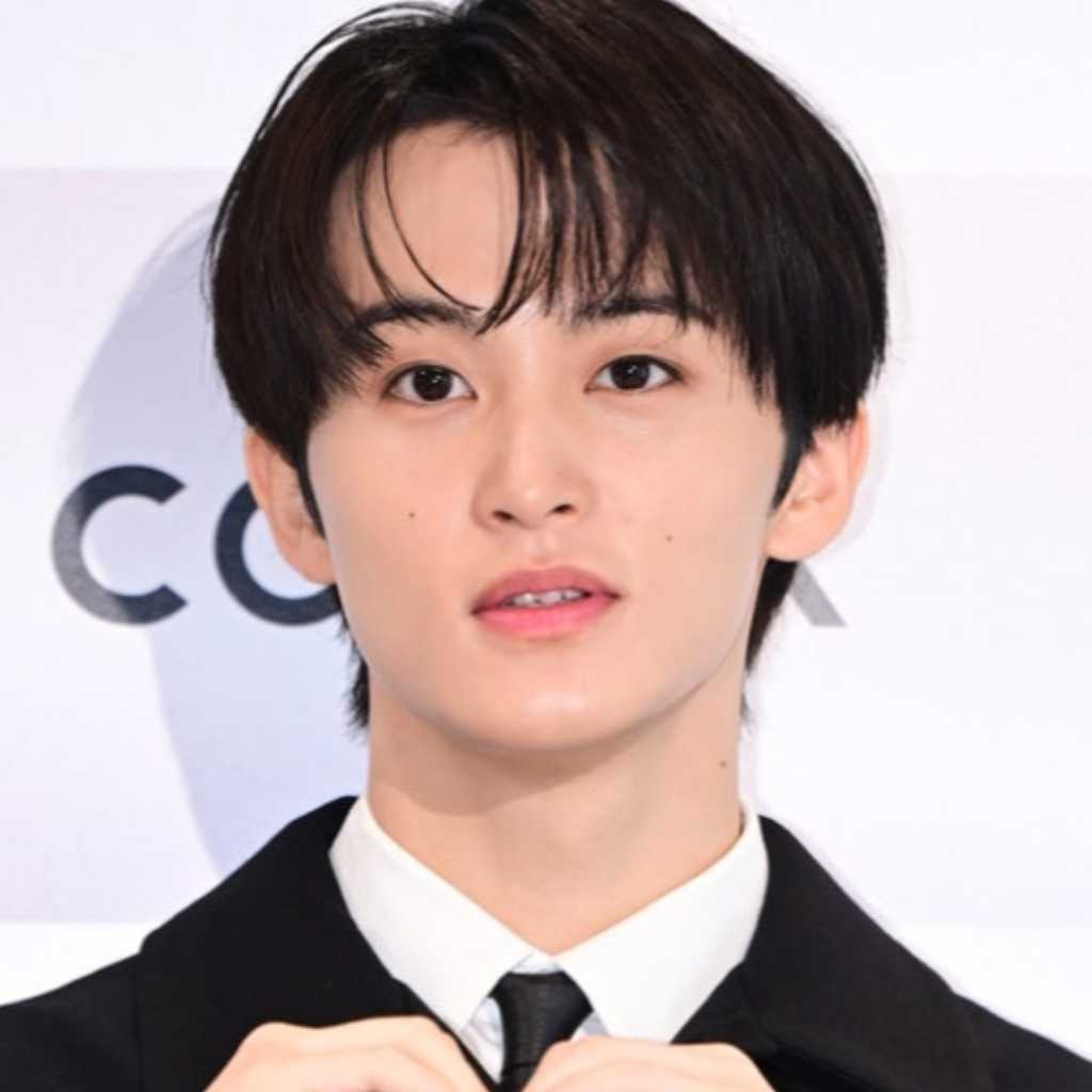 元NCT マーク、人種差別を象徴するデザインのTシャツが議論に…自ら騒動に言及・再び謝罪