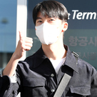 【PHOTO】台湾俳優グレッグ・ハン、韓国でのスケジュール終えアメリカへ出国…ファッションウィークに参加