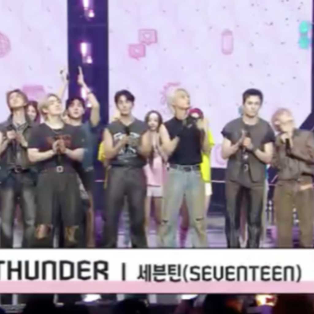 SEVENTEEN「音楽中心」で1位を獲得“ファンの皆さんにトロフィーを捧げたい”