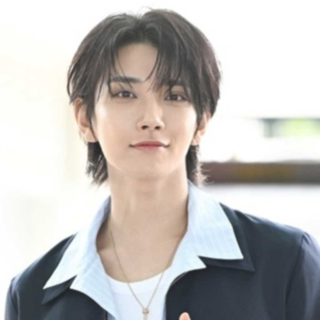 【PHOTO】SEVENTEEN ジョシュア、ユネスコの記念式典に出席するためフランスへ出国