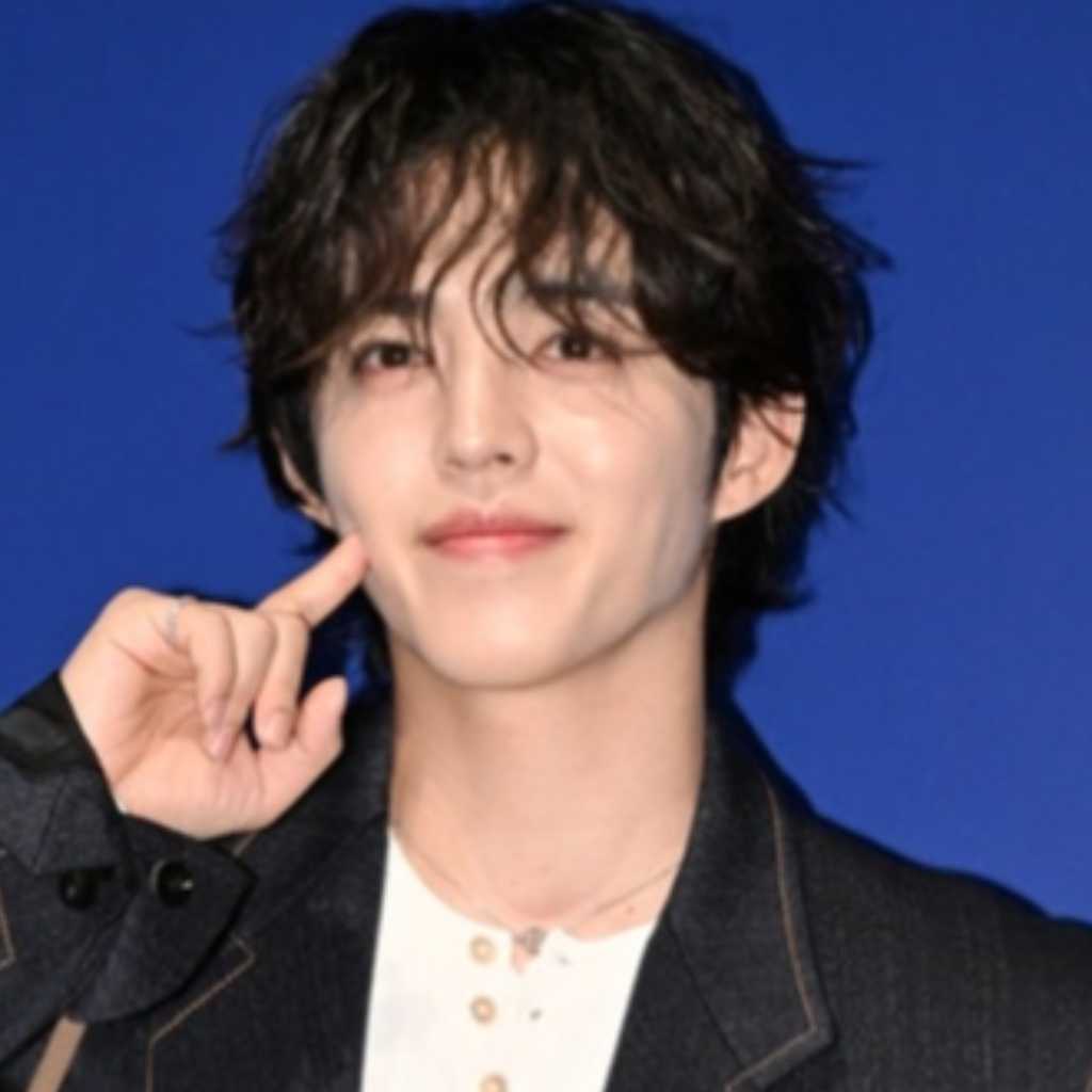 【PHOTO】SEVENTEENのS․COUPS＆アン・ヒョソプ＆シン・イェウンら、ブランド「RIMOWA」のイベントに出席