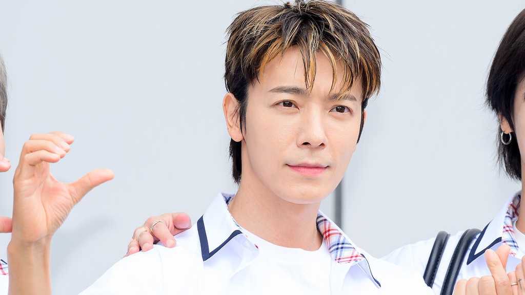 SUPER JUNIOR ドンヘ、1stフルアルバム「ALIVE」トラックリストを公開！豪華フィーチャリングに注目