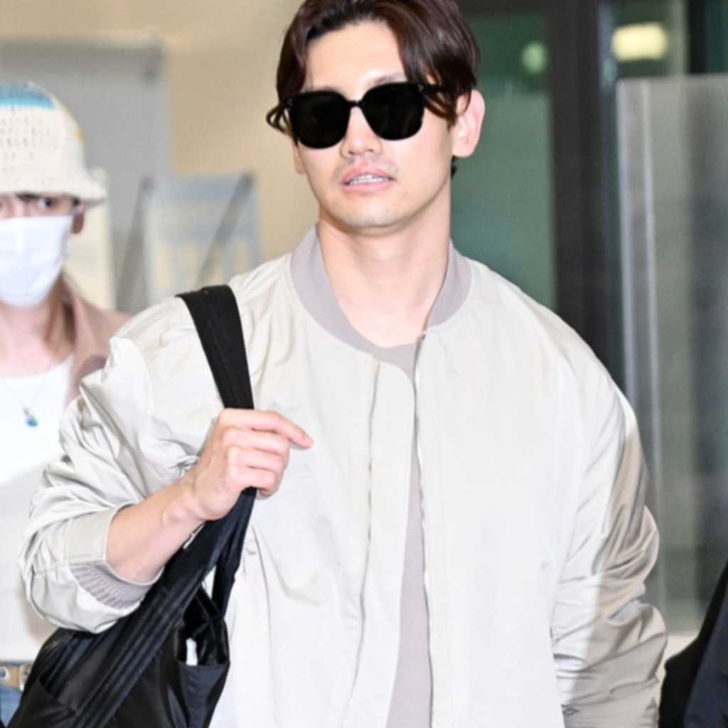 【PHOTO】東方神起 チャンミン「SMTOWN LIVE in LA」を終えて韓国に到着（動画あり）