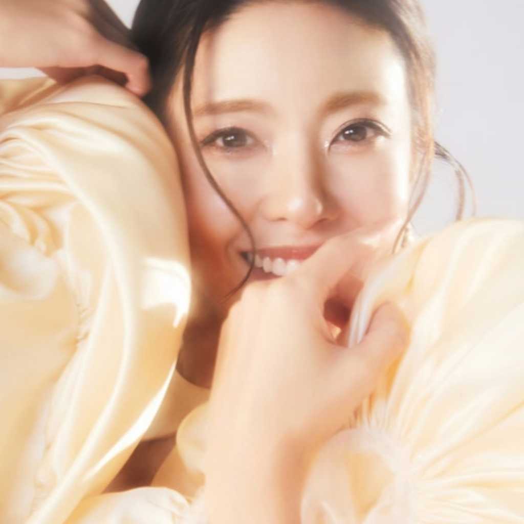 イ・ユンジ、育児と演技で忙しい日々「自分らしさを考えるために努力する」