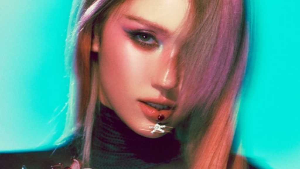 チョン・ソミ、2nd EP「Chaotic ＆ Confused」コンセプトフォト第2弾を公開