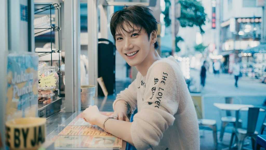 NCT テン、日本で撮影した初ソロ写真集「essentia」を2026年2月に発売！イベントや予約特典も