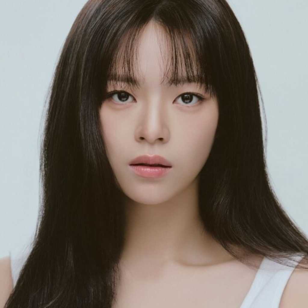 TWICE ジョンヨン、新しいプロフィール写真を公開！移籍後の活動に高まる期待