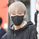 【PHOTO】Highlight、ラジオ番組の出演を終え帰宅…爽やかな表情（動画あり）