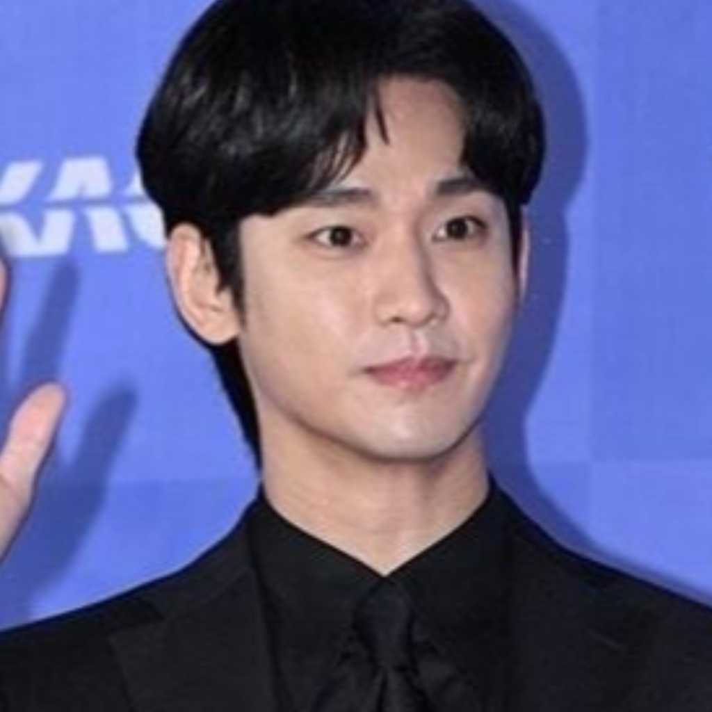 キム・スヒョン、キム・セロンさんへのグルーミングを全面否定「カカオトークは偽造…物理的に不可能」