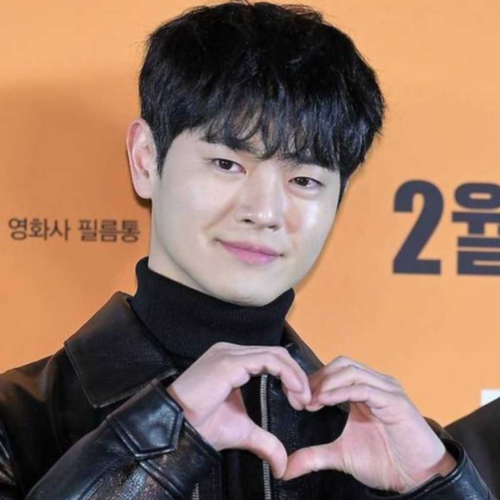 チャン・ドンジュ、事務所との協議なく引退宣言したことが明らかに…公式サイトからプロフィール削除