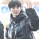 【PHOTO】ファン・ミンヒョン、ファッションウィークに出席するためイギリスへ出国（動画あり）