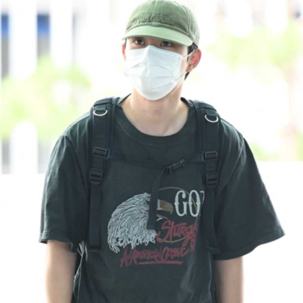 【PHOTO】EXO ディオ、アジアツアーのためインドネシアへ出国