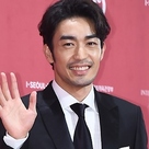 【PHOTO】大谷亮平「ソウルドラマアワード 2018」レッドカーペットに登場