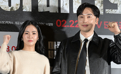 【PHOTO】ソ・ヒョヌ＆チョ・ミンギョン、映画「トンソン荘事件の記録」マスコミ向け試写会に出席