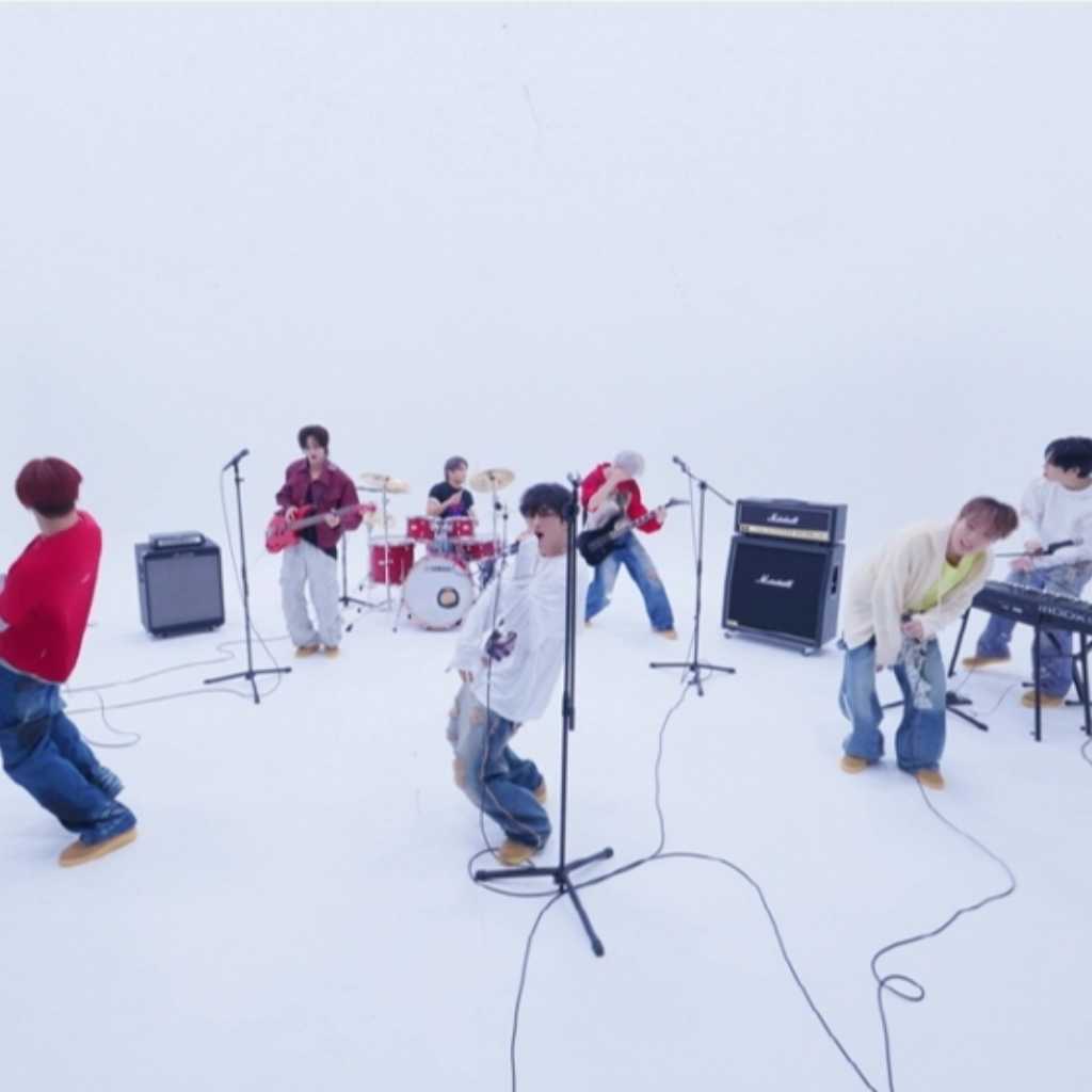 DKB、タイトル曲「Irony」MV予告映像を公開…ロックバンドのような演奏と動きに注目