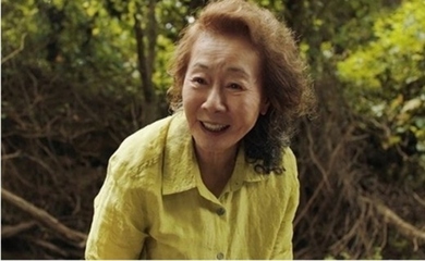 ユン ヨジョン 映画 ミナリ でアメリカの演技賞21冠を達成 韓国映画界の歴史を更新 Kstyle