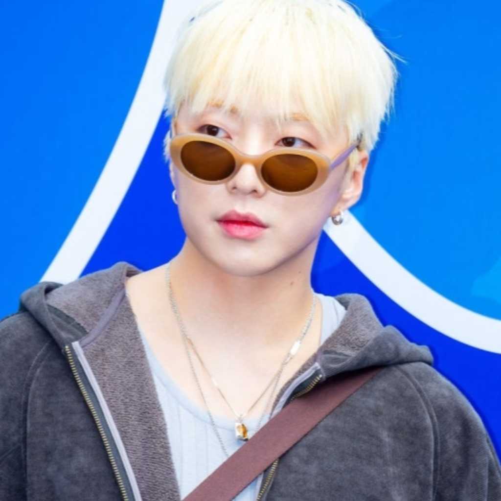 【PHOTO】WINNER カン・スンユン＆IZ*ONE出身イ・チェヨンら「ソウルファッションウィーク」に出席