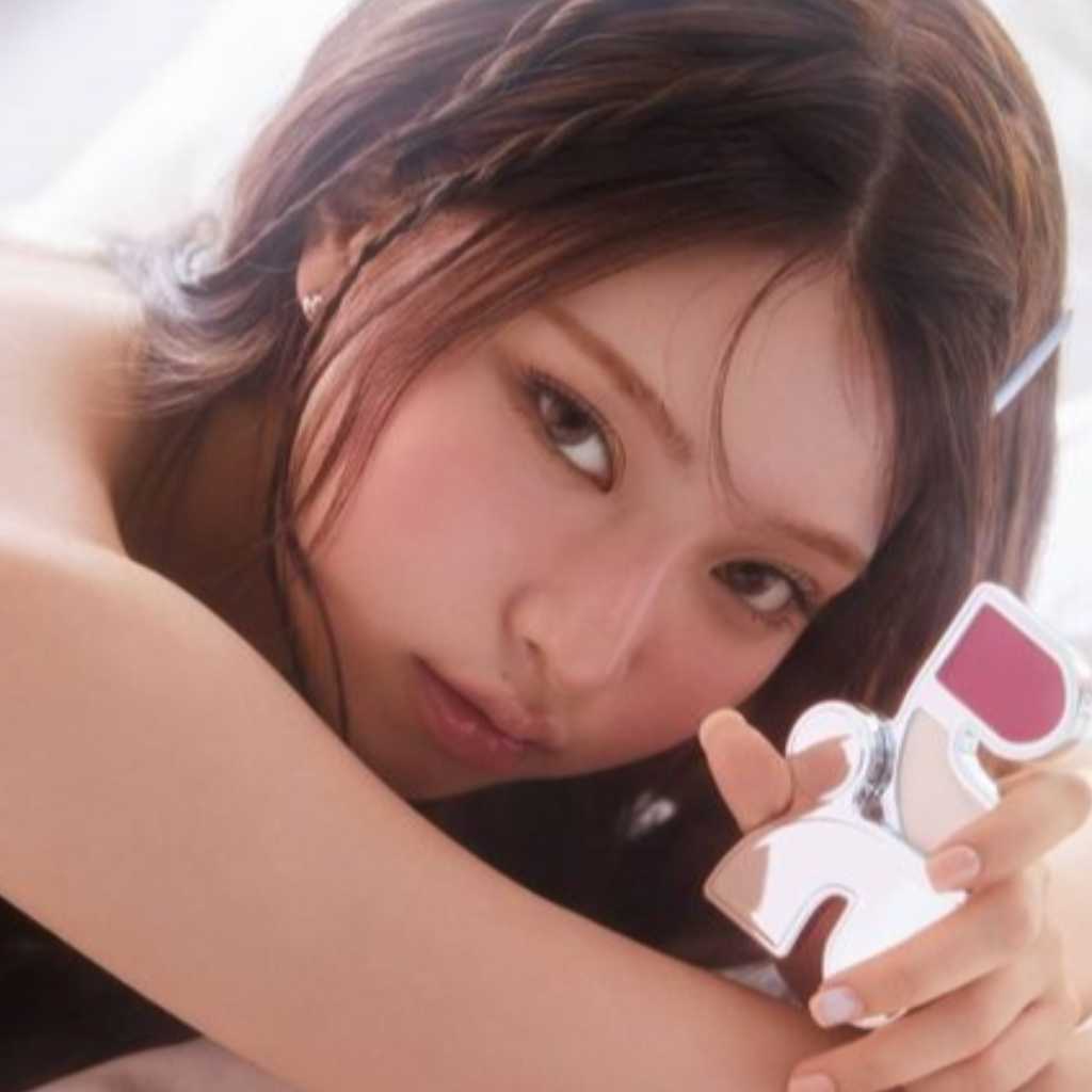KiiiKiii ハウム、ビューティーブランド「R＆R Beauty」のモデルに抜擢！独自の雰囲気で存在感を発揮