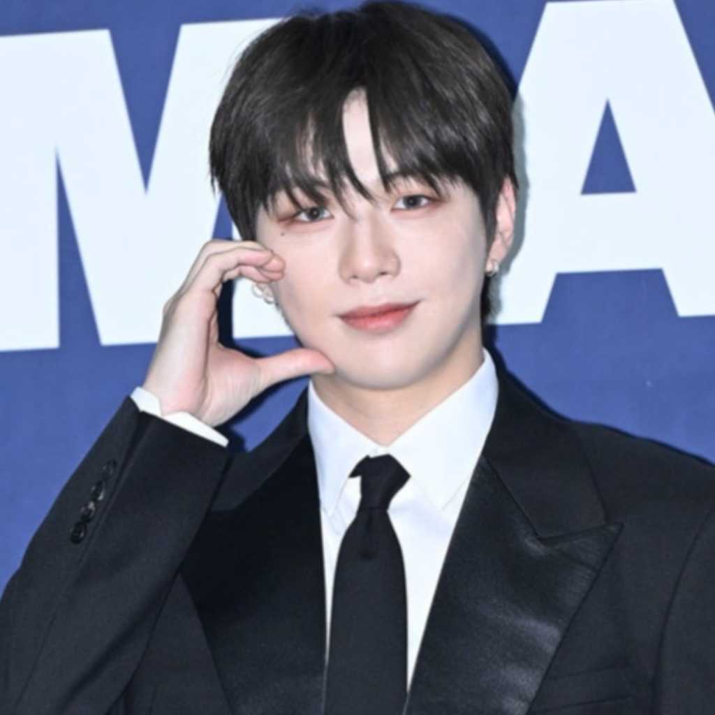 カン・ダニエル、Wanna One再集結を前に入隊発表…2月9日に軍隊へ