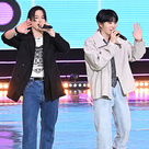 【PHOTO】ONEUS、5/16放送の「THE SHOW」で1位を獲得！