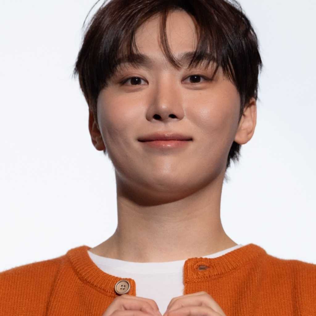 【PHOTO】SEVENTEEN スングァン、日本で神対応!満面の笑みで550人のファンの前に登場