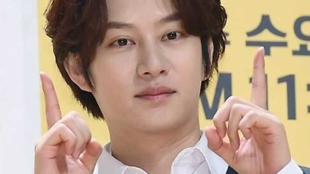 SUPER JUNIOR ヒチョル、11年間レギュラー出演した「知ってるお兄さん」を一時降板“健康上の理由”