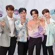 MONSTA X、オンラインファンコンサートが盛況裡に終了…大学生活をコンセプトにファンと交流