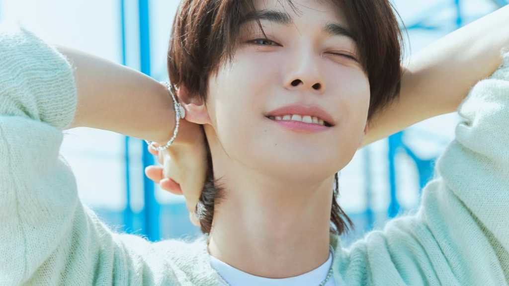 “入隊中”NCT ドヨン、自殺予防プロジェクトのため約1000万円を寄付「僕の応援が届いたら嬉しい」